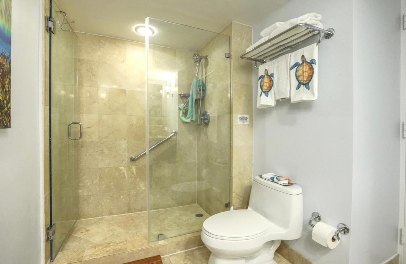 Galleryone Doubletree Hilton Gc Turtle Cove Fort Lauderdale Exteriör bild